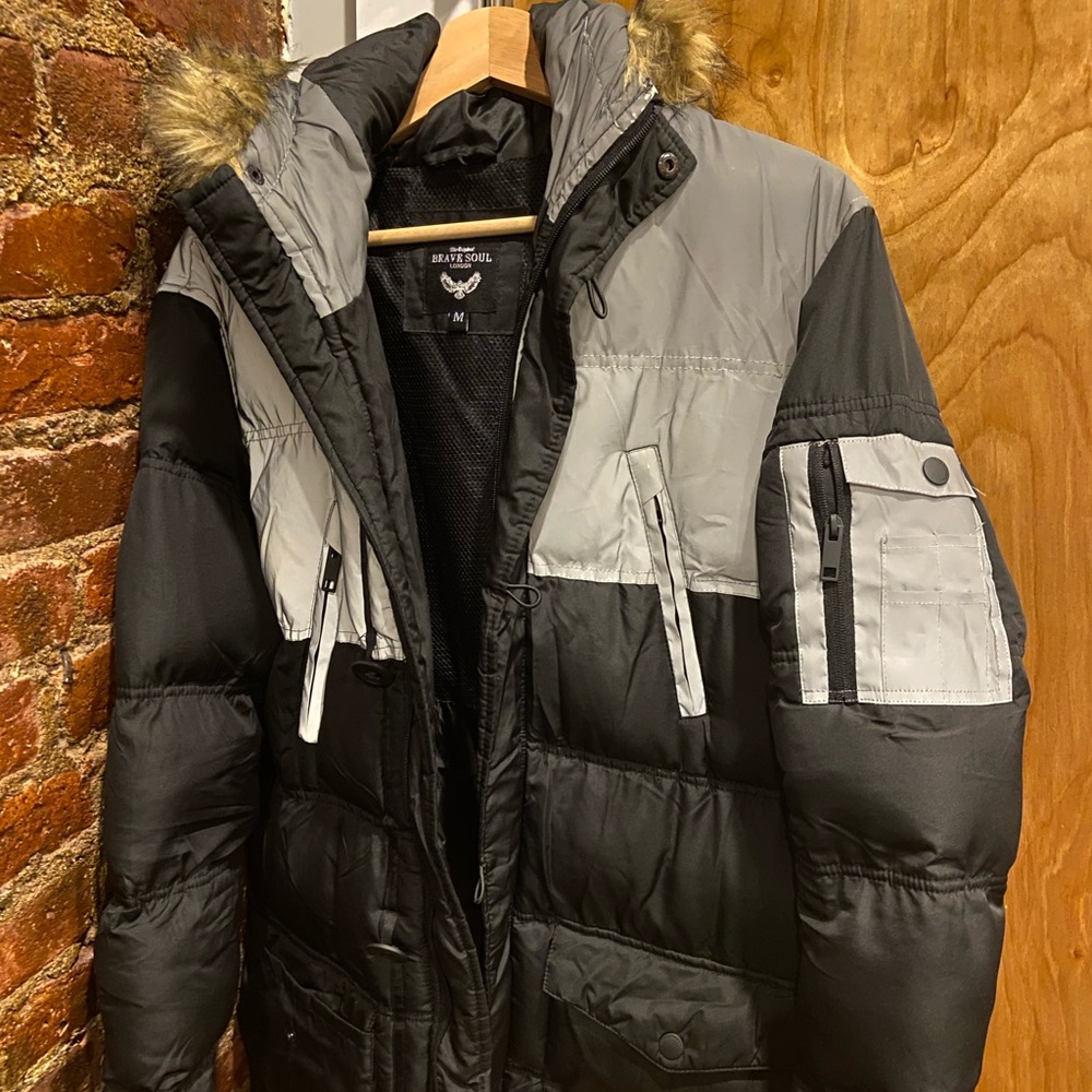Brave soul winter coat for men. M size
